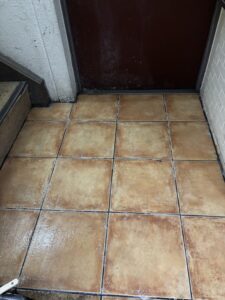 玄関タイルコーティングで美しさと機能性を長持ちさせる
