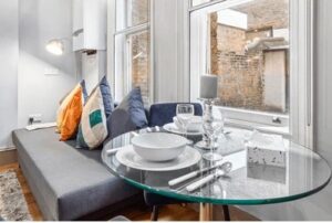 ガラス板テーブルの保護方法:コーティングで長持ちさせるコツ