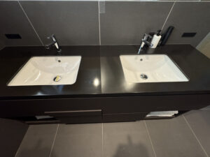 【年末大掃除】洗面台の水垢・くすみ・排水まわりを徹底ケアする掃除法【新潟寺尾店】