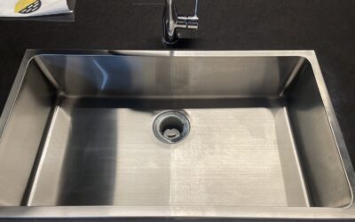 【徹底ガイド】シンク掃除の正しい方法と汚れを防ぐ予防策｜輝きを保つならガラスコーティング【新潟寺尾店】