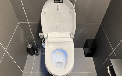 掃除がラクに！」トイレの頑固な汚れを防ぐコーティング術