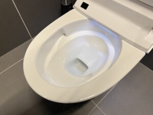 水垢・尿石の蓄積を防ぐトイレコーティングとは【愛知名古屋守山店】