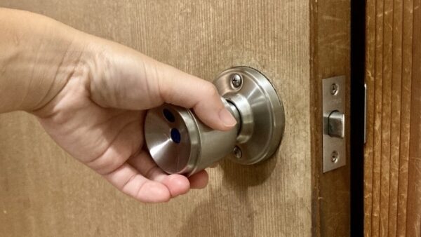 岐阜で注目のドアノブコーティング導入のメリット-衛生管理と清掃負担の軽減【愛知常滑店】