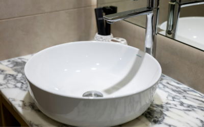 洗面台のカビはなぜ発生する？原因・正しい掃除方法と再発を防ぐ対策を解説【愛知常滑店】