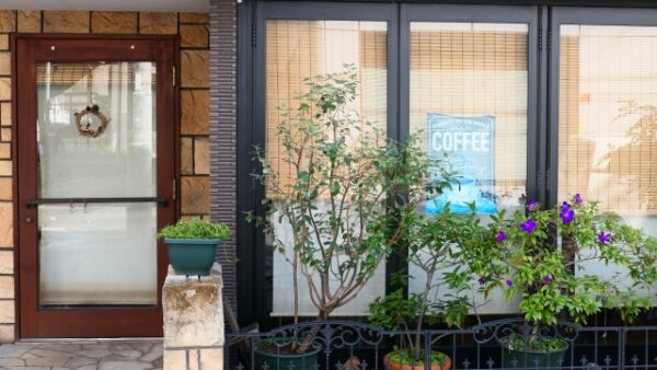 【飲食店・カフェ向け】厨房・トイレの防汚・防臭コーティングで衛生管理を効率化【新潟寺尾店】