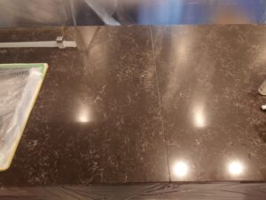 今までと違う！キッチンカウンタートップの進化系コーティング技術