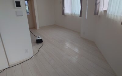 「気づけば白っぽい…その床、まだ再生できます」