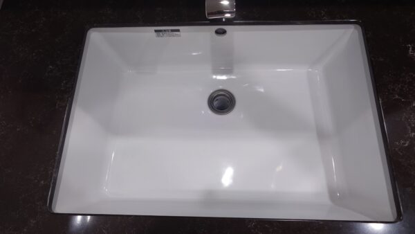 東京の水回り掃除をラクに！お風呂・洗面所の防汚コーティング術