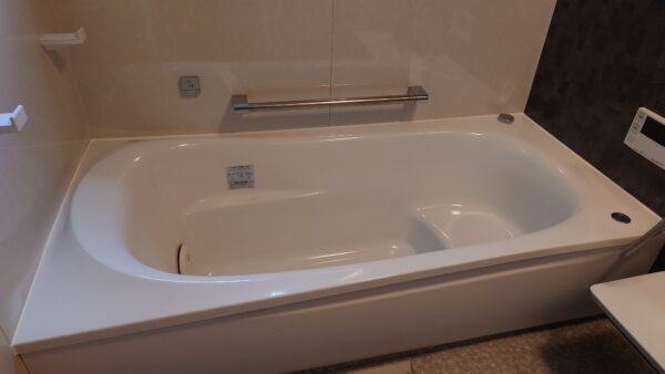 新築・リフォーム時におすすめ！お風呂のガラス＆セラミックコーティングで清掃を劇的にラクに【愛知常滑店】