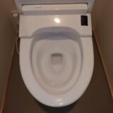 【トイレのコーティングをご検討中の方必見】防汚・防臭・掃除が楽になるセラミックコーティングとは？