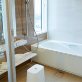 掃除してもすぐ汚れるお風呂…「浴室コーティング」で、がんばらなくてもキレイが続く浴室へ