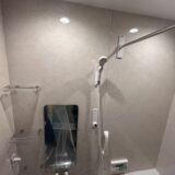 「バスルーム全体」をリセット！コーティングでカビ・水垢の履歴を消す