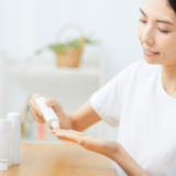 「ドレッサー・洗面台まわり、“化粧品汚れ”から守る透明ガード」【福島郡山店】