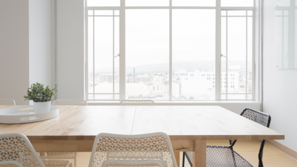 佐賀・小城で人気上昇中！おうちを輝かせる「窓ガラスコーティング」の魅力（グラシオン佐賀小城店）