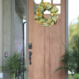 【玄関タイルとドアにコーティング】第一印象が変わる家づくり【福島郡山店】