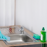 ストレスは「一拭き」で解消！調理台コーティングで叶えるキッチン革命