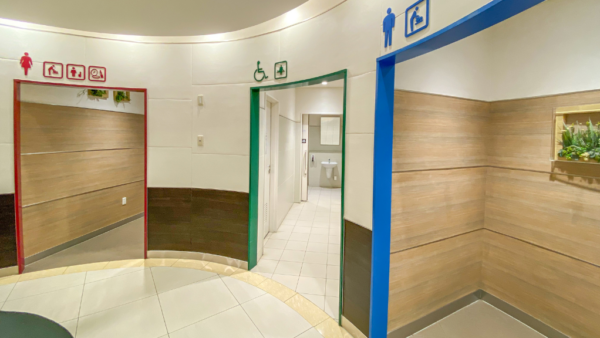 清掃の限界を超える。商業トイレに“抗菌コーティング”という選択【福島郡山店】