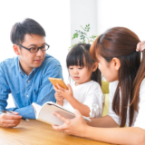 【子育て家庭必見】落書き汚れに強い机と収納棚の保護法【福島郡山店】