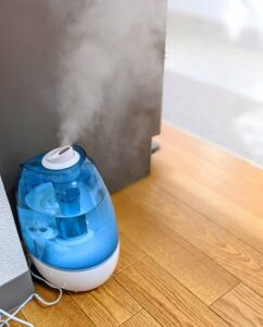 結露の悩みを解決！「拭き取り不要」を実現する高機能防曇・親水コーティング