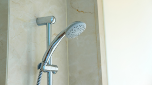 シャワーヘッド・蛇口など金属パーツのコーティング|水垢・サビ・くすみを防ぐメンテナンス術【郡山市】