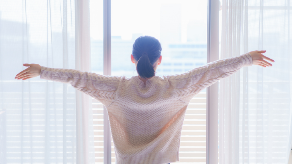 窓ガラスの汚れが落ちない…を終わらせる。水垢・砂ぼこり・くもりを防ぐ窓コーティング術【郡山市】