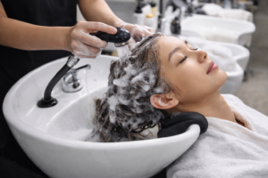 シャンプー台のくすみ、気づいているのはあなただけじゃありません