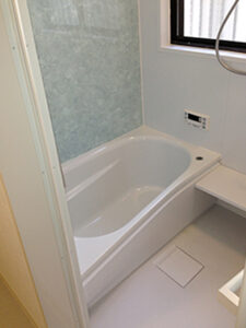 「まだ新しいのに…」広島の浴槽で起きていること