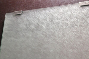 水垢は汚れではなく“層”です