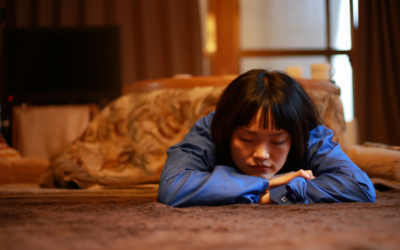 春にこたつを片付けたら床に四角い跡…ホットカーペットのベタつき・跡残りを防ぐ方法【郡山市】