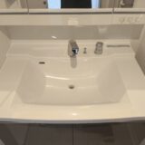 LIXILの洗面台水垢やくすみを防いで、気持ちよく使える洗面空間に