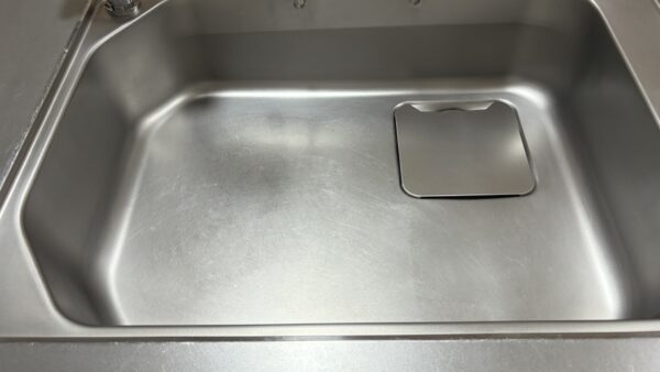 資材高騰資材不足で交換コスト増加汚れ・キズ・劣化コーティングで再生